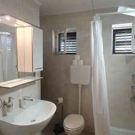 Apartman For Families With Children Lopar, Rab - 22227 Lopar