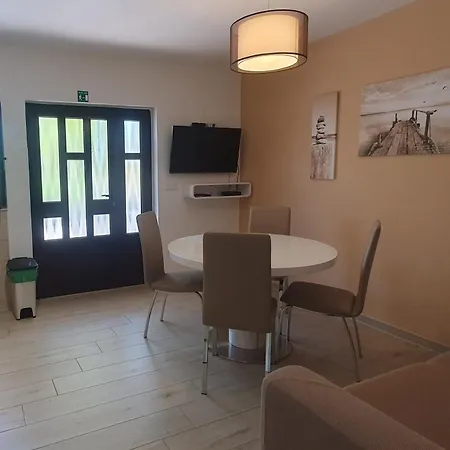 Apartman For Families With Children Lopar, Rab - 22227 *