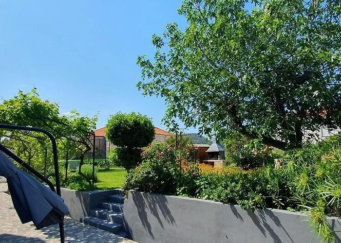 Apartment For Families With Children Lopar, Rab - 22227 *